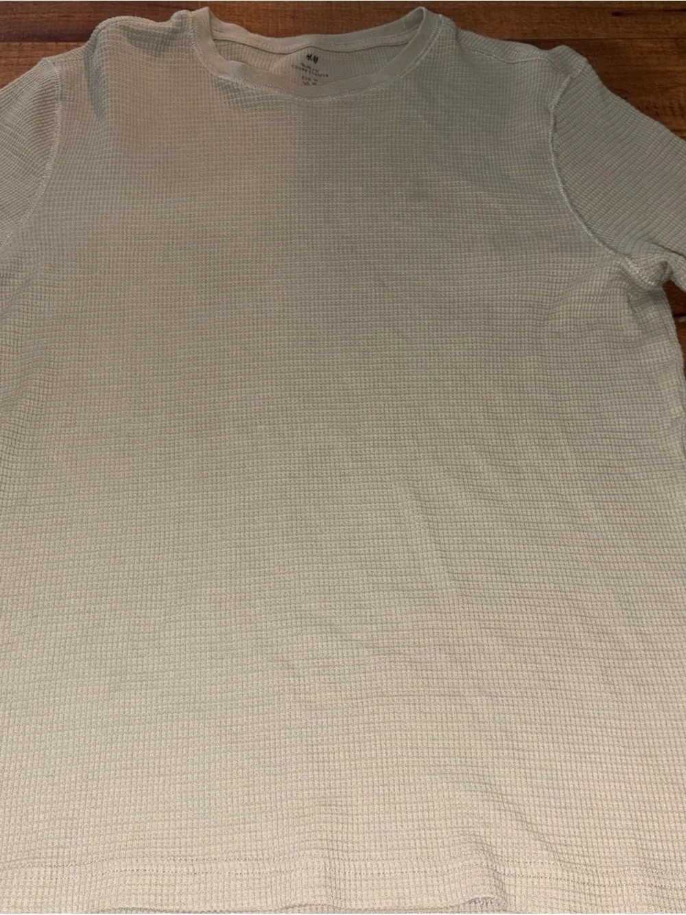 H&M Men's Slim Fit Waffle Knit Long Sleeve Thermal Shirt (Size Medium)